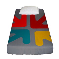 Arrows Center Inside Middle Fitted Sheet (single Size) by Amaryn4rt