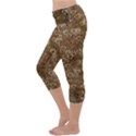 Heart pattern Capri Yoga Leggings View2