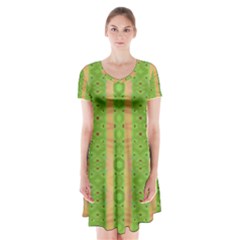 Seamless Tileable Pattern Design Short Sleeve V-neck Flare Dress by Celenk