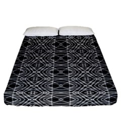Black And White Ethnic Pattern Fitted Sheet (queen Size) by dflcprints