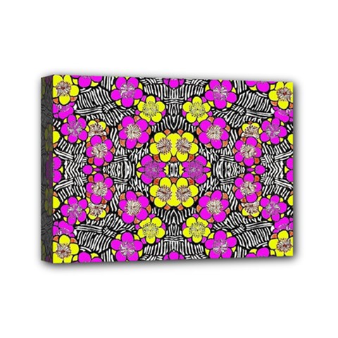 Ml-7-8 Mini Canvas 7  X 5  (stretched) by ArtworkByPatrick