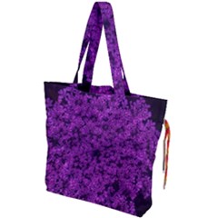 Queen Annes Lace In Purple Drawstring Tote Bag by okhismakingart