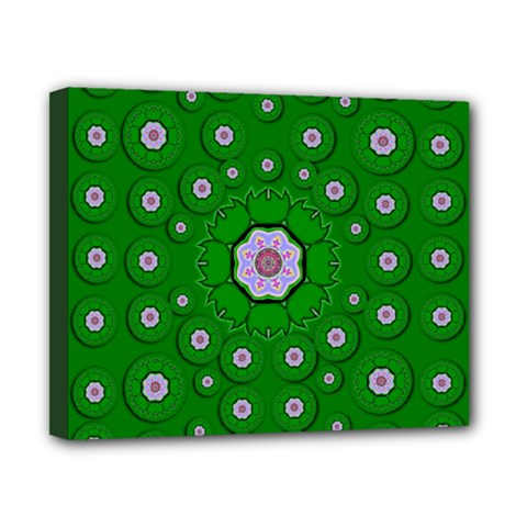 Stars Of Bleeding Hearts In Green Canvas 10  X 8  (stretched) by pepitasart