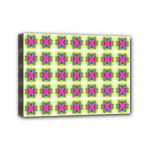 Seamless Geometric Blur Lines Mini Canvas 7  X 5  (stretched) by Pakrebo
