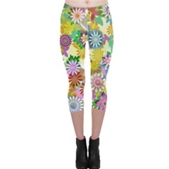 Illustration Pattern Abstract Capri Leggings  by Pakrebo