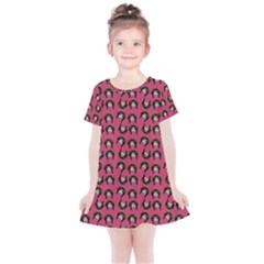 Retro Girl Daisy Chain Pattern Pink Kids  Simple Cotton Dress by snowwhitegirl