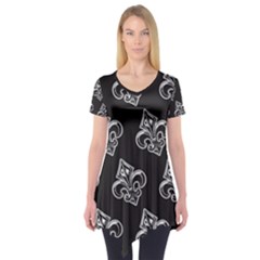 French France Fleur De Lys Metal Pattern Black And White Antique Vintage Black Rocker Short Sleeve Tunic  by Quebec