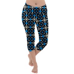 Benzu Lightweight Velour Capri Yoga Leggings by deformigo
