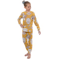 Vector Honey Element Doodle Seamless Pattern With Beehive Beeke Kids  Long Sleeve Set  by BangZart