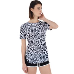Vector-eclectic-fabric-seamless-pattern-animal-background-with-baroque-ornament Perpetual Short Sleeve T-shirt by Sobalvarro