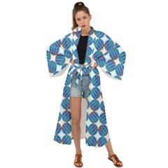 Geometric Dots Pattern Maxi Kimono by Dutashop