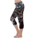 Holy1 Capri Yoga Leggings View2