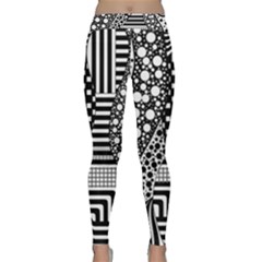Black And White Classic Yoga Leggings by gasi