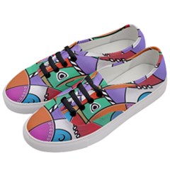 Modern Art Design Women s Classic Low Top Sneakers by gasi