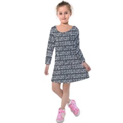 Pattern 321 Kids  Long Sleeve Velvet Dress by GardenOfOphir