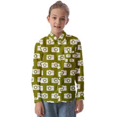 Modern Chic Vector Camera Illustration Pattern Kids  Long Sleeve Shirt by GardenOfOphir