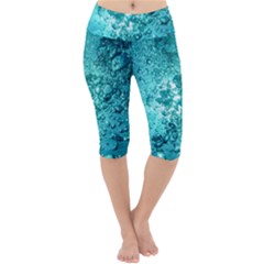 Nature Wallpaper Bubbles Water Bubbly Lightweight Velour Cropped Yoga Leggings by pakminggu