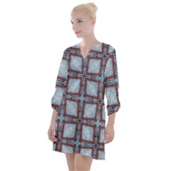 Pattern-cross-geometric-shape Open Neck Shift Dress by Bedest