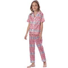 Christmas-pattern-background-green-decorative-star-snow Kids  Satin Short Sleeve Pajamas Set by Amaryn4rt