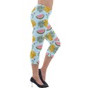 Summer Pattern Texture Vibes Lightweight Velour Capri Leggings  View4