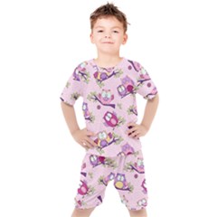 Owls Bird Animal Pattern Kids  T-shirt And Shorts Set by Loisa77
