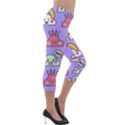 Cloud Seamless Pattern Lightweight Velour Capri Leggings  View4