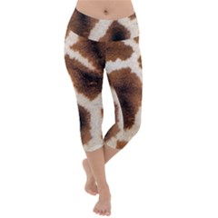 Giraffe Skin Texture Lightweight Velour Capri Yoga Leggings by kyorashop23