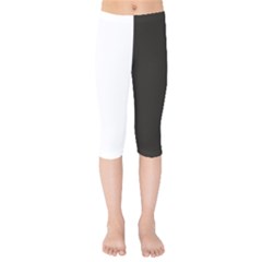 Elegnat Bw Print Kids  Capri Leggings  by dflcprintsclothing