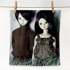 Dolls In The Grass Face Towel by snowwhitegirl