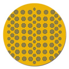 Sensational Stars On Incredible Yellow Magnet 5  (round) by pepitasart