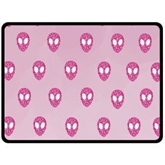 Alien Pattern Pink Fleece Blanket (large) by Ket1n9
